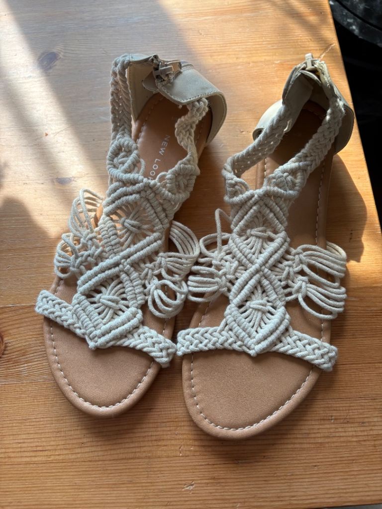 Ladies cream size 5 sandals excellent condition no offers  