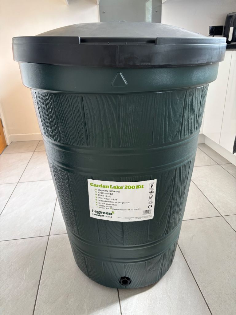 Garden Lake 200L Water Butt with Diverter Kit