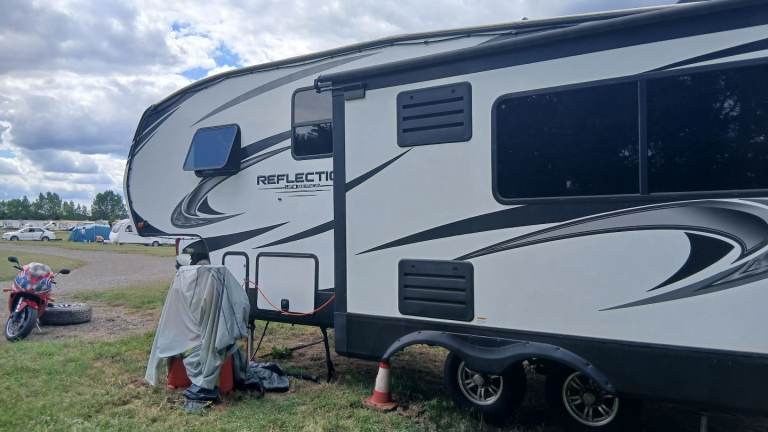 American 5th wheel trailer 