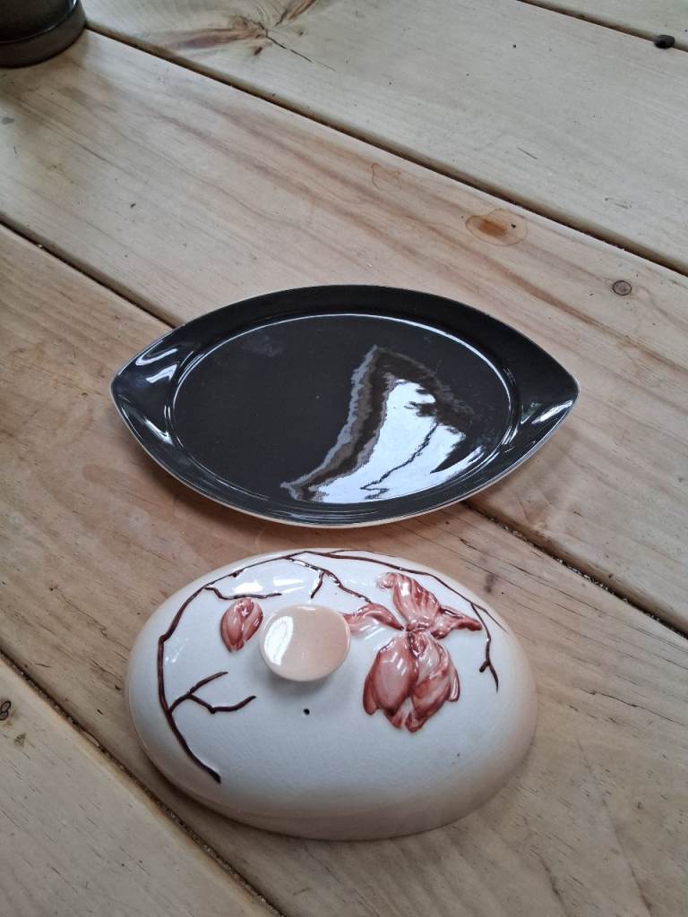 Decorative Ceramic Dish with Lid – Multicoloured, Good Condition
