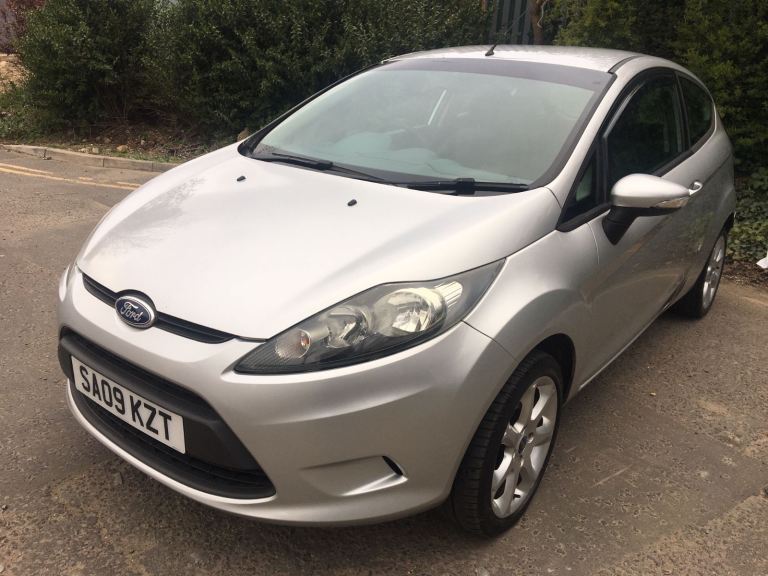 Ford Fiesta 1.2 _ Ulez Free _ Year MOT _ Full Service History  _ Perfect First Small Car _ Bargain