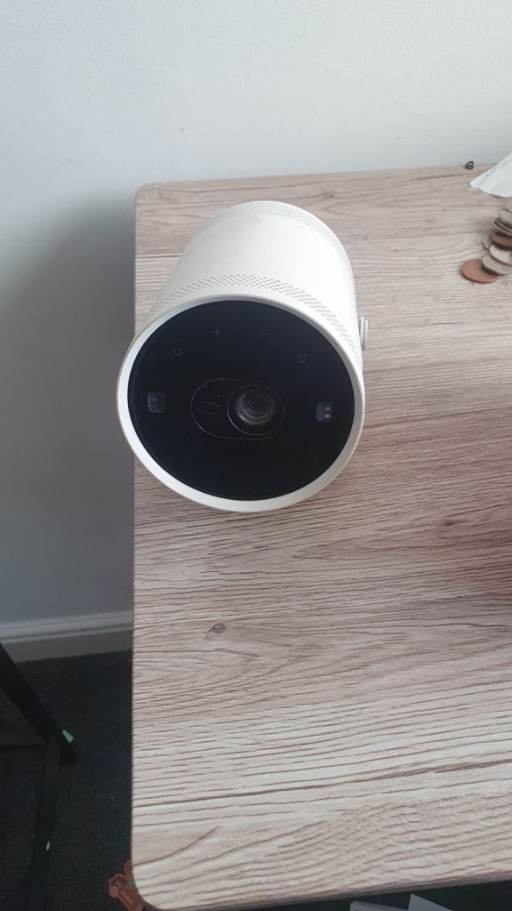 Samsung The Freestyle Portable Projector - White, Good Condition