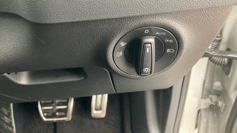 2025 Skoda Karoq 2.0 TSI Sportline Edition 4x4 5dr DSG Petrol Estate Estate Petrol Automatic