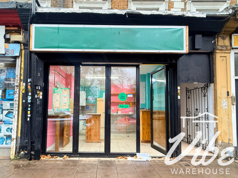 Shop to Rent in Dulwich, SE24