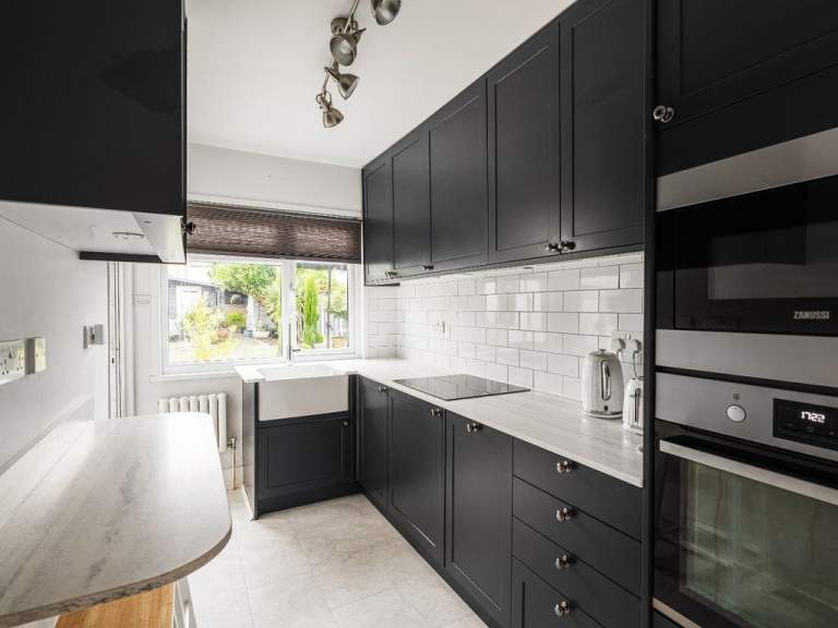 🩵Spacious Double Room in Bow | Couples are welcome | Available Immediately!!