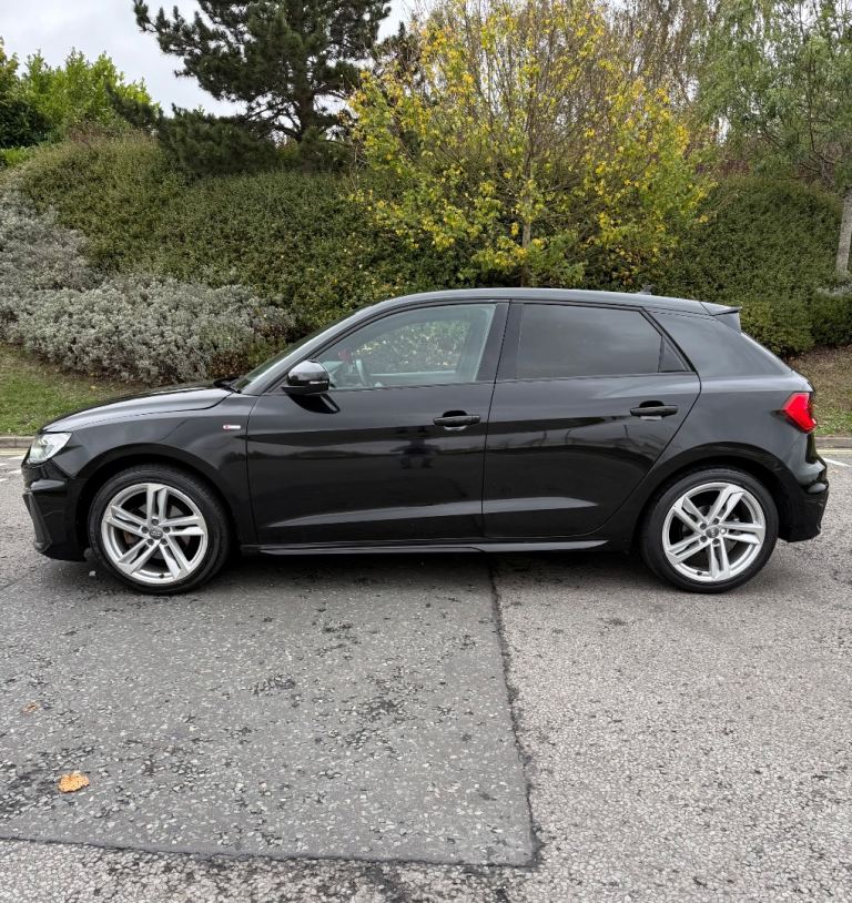 Audi, A1, Hatchback, 2019, Manual, 1498 (cc), 5 doors
