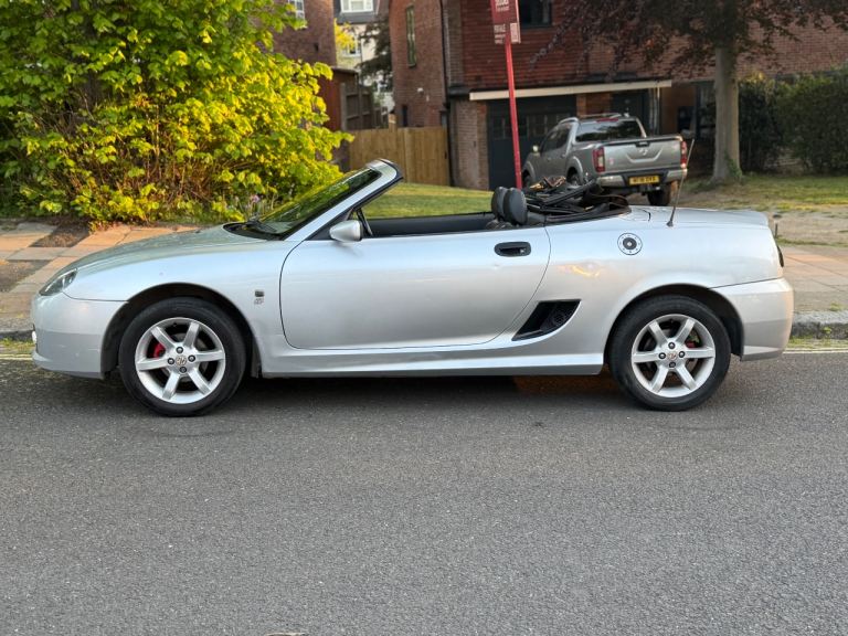 MG TF 1.6 (115) 16V Roadster  3 Door convertible