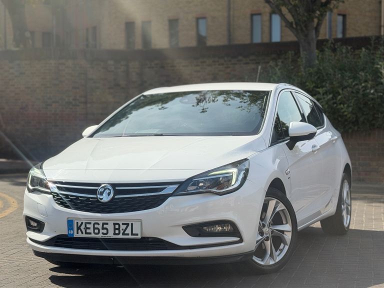 Vauxhall Astra 1.4i SRi Hatchback 5dr Petrol Manual Euro 6 (100 ps)