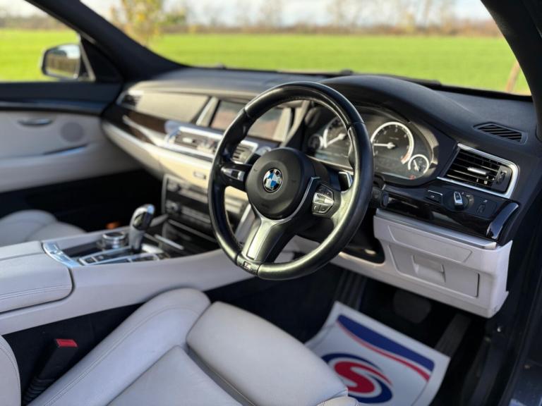 2014 BMW 5 Series 530d M Sport 5dr Step Auto HATCHBACK DIESEL Automatic