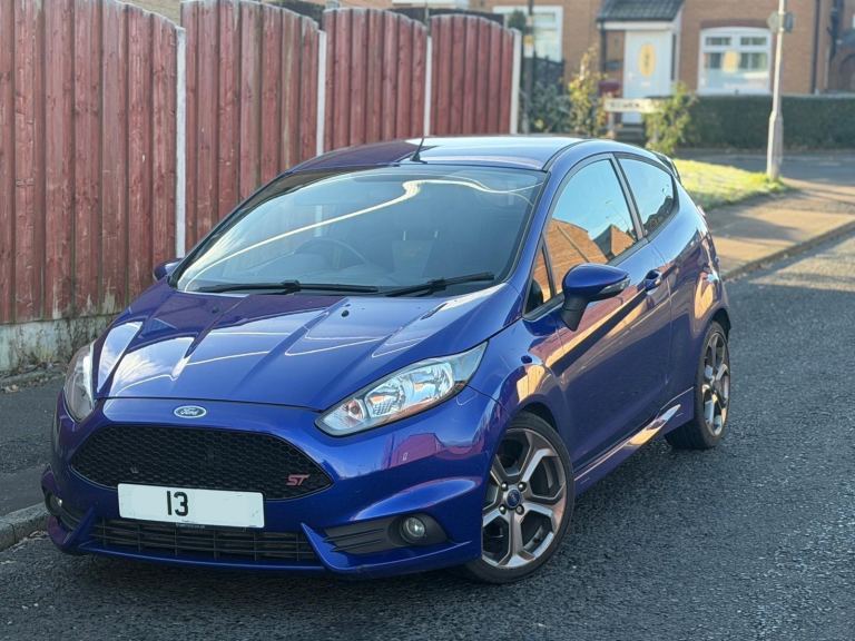 2013 FORD FIESTA ST 180 TURBO HPI CLEAR SERVICE HISTORY 2 KEYS LONG MOT CHEAPEST ON THE NET!