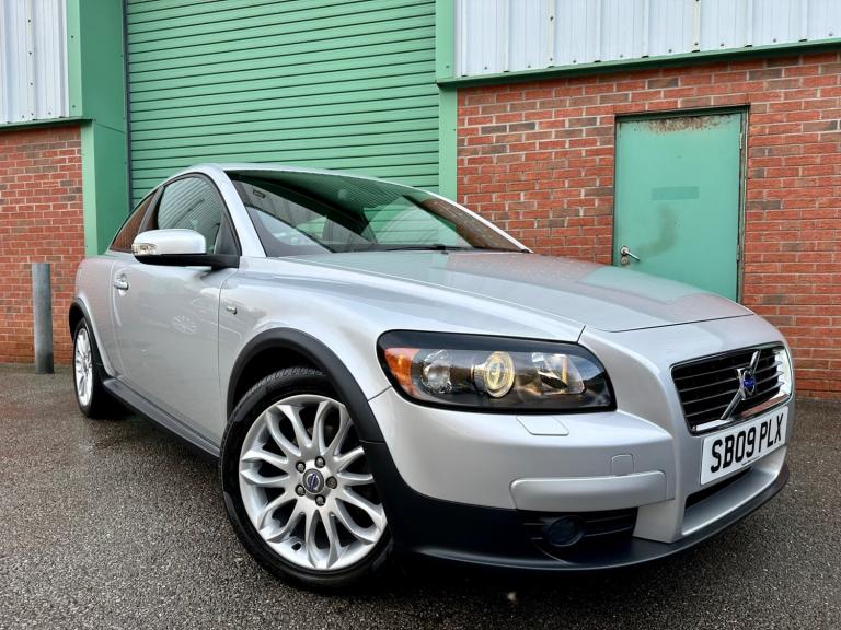 2009 (09) VOLVO C30 1.6D SE 25,000 MILES 2 OWNERS 15 SERVICES IMMACULATE NEW MOT