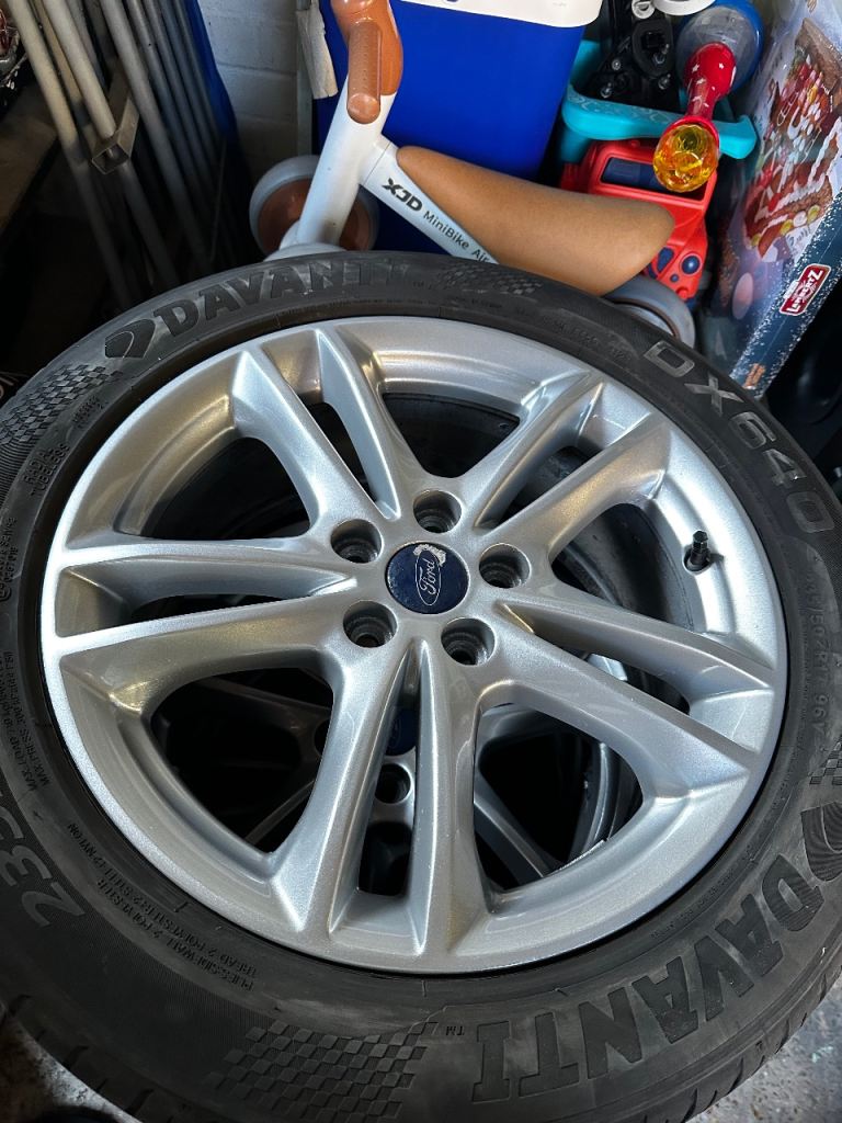 Ford Mondeo alloy wheels
