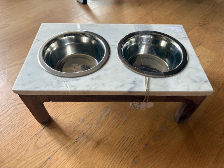 Real marble bowl stand with bowls 