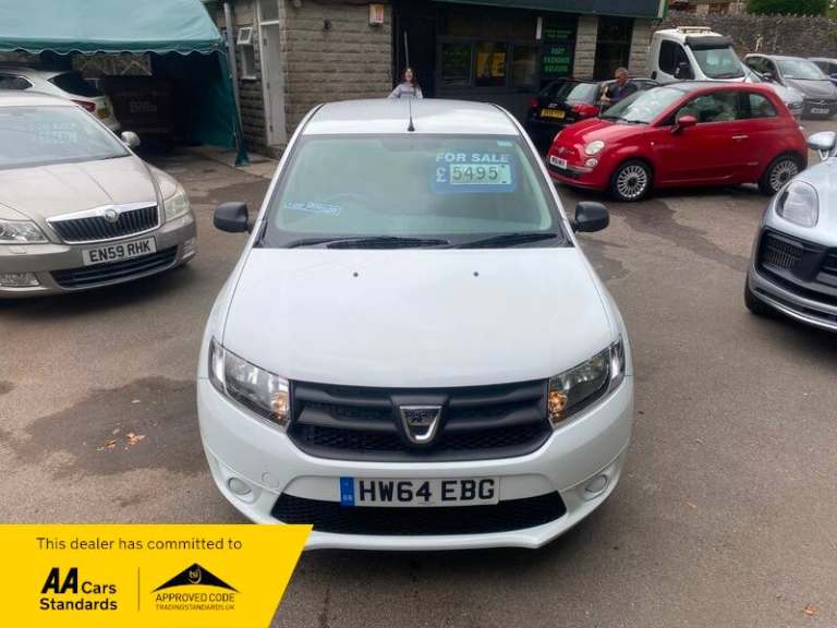 Dacia Sandero AMBIANCE 1.2cc ONE OWNER 20860 Miles NINE DACIA SERVICE STAMPS