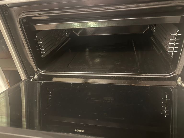 Rangemaster electric cooker oven