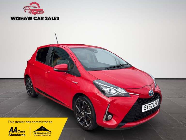 2017 Toyota Yaris 1.5 VVT-h Design Hatchback Petrol/Electric Hybrid Automatic