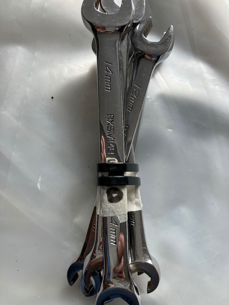 Set of Metric Spanners/Wrenches –