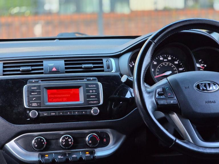 2015 Kia Rio 1.25 SR7 5dr HATCHBACK PETROL Manual