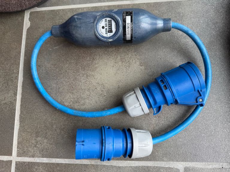 ELECTRIC METER FOR CHECKING YOUR BILL ON METERED SITES