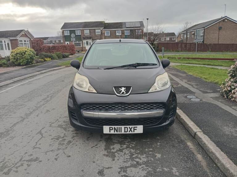 Peugeot, 107, Hatchback, 2011, Manual, 998 (cc), 3 doors