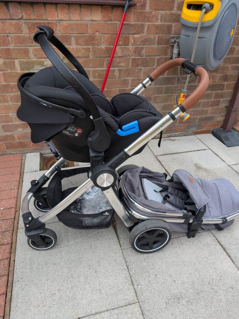 Babylo Panorama XT Pushchair and Pram Black