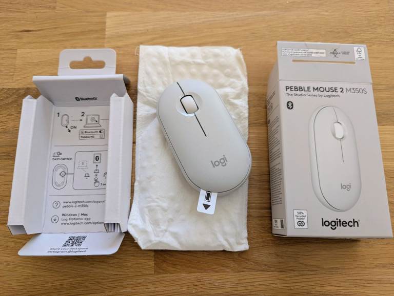 NEW Logitech M350s