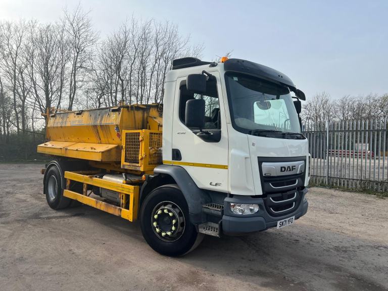 2021 DAF TRUCKS LF 290 ECON HOTBOX , 8 SPD BOX, AUG 25 MOT 