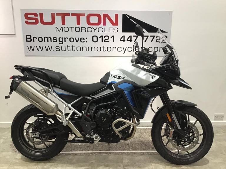 2026 TRIUMPH TIGER 900 ALPINE EDITION