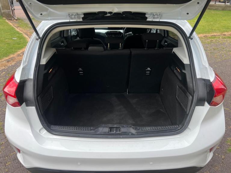 2019 Ford Focus 1.0 EcoBoost 100 Zetec 5dr HATCHBACK PETROL Manual