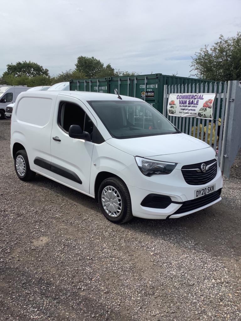 2020 Vauxhall Combo 2300 1.5 Turbo D 100ps H1 Sportive Van PANEL VAN Diesel Manual