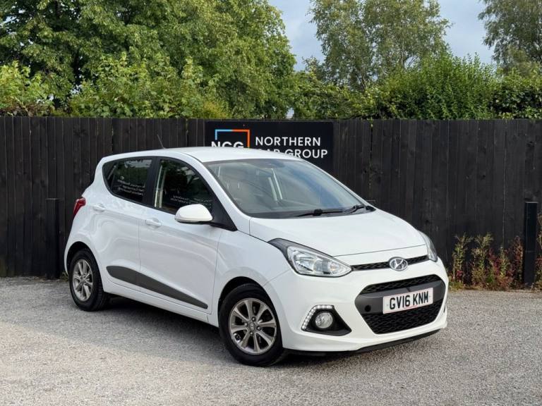 2016 Hyundai i10 1.0 Blue Drive Premium Hatchback 5dr Petrol Manual Euro 6 (s/s) (66 ps) Hatchbac...