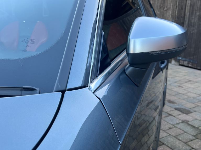 Audi s3 s Tronic - Audi service history + 2 keys