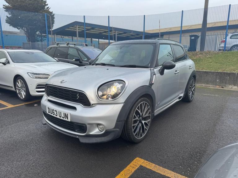 MINI COUNTRYMAN 2.0 COOPER S D ALL4 AUTOMATIC JOHN COOPER WORKS KIT, PAN ROOF !!