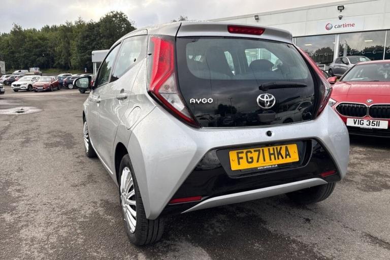 2021 71 TOYOTA AYGO 1.0 VVT-I X-PLAY HATCHBACK 5DR PETROL MANUAL EURO 6 (S/S) (7