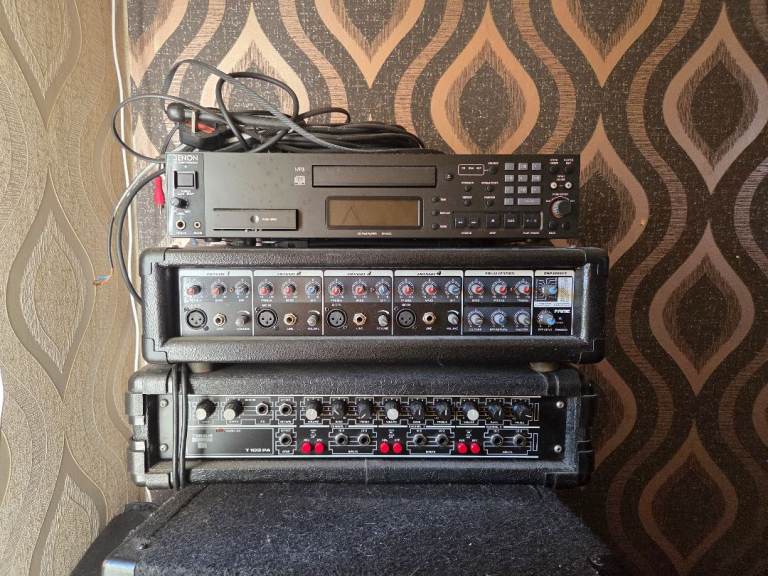 Full dj set up