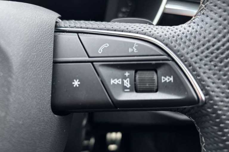 2023 Audi Q3 40 TFSI Quattro Black Edition 5dr S Tronic SUV Petrol Automatic