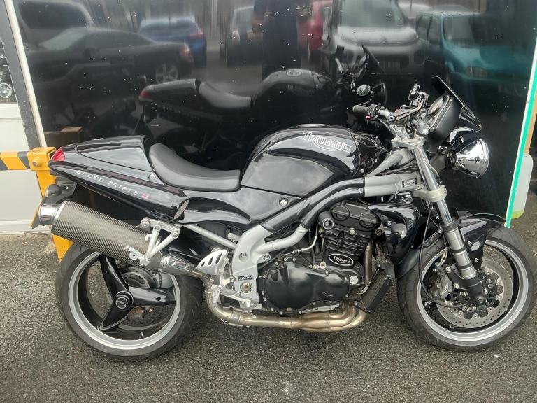 Triumph Speed Triple 955