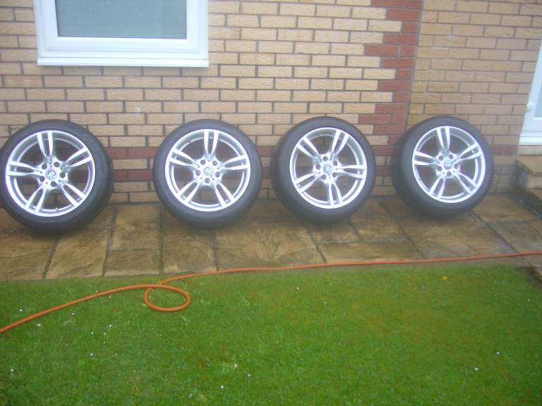 Original BMW M Sport 18 inch alloys all in immaculate condition no welds no damage on sidewalls.