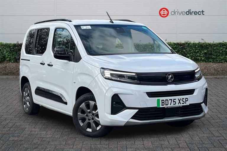 2025 Vauxhall Combo Life 100kW Ultimate 52kWh 5dr Auto MPV ELECTRIC Automatic