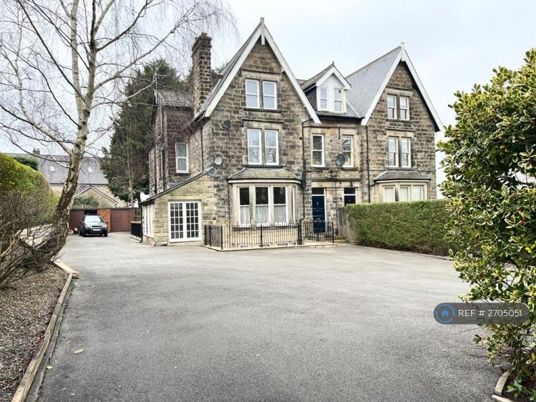 2 bedroom flat in Ripon Road, Harrogate, HG1 (2 bed) (#2705051)