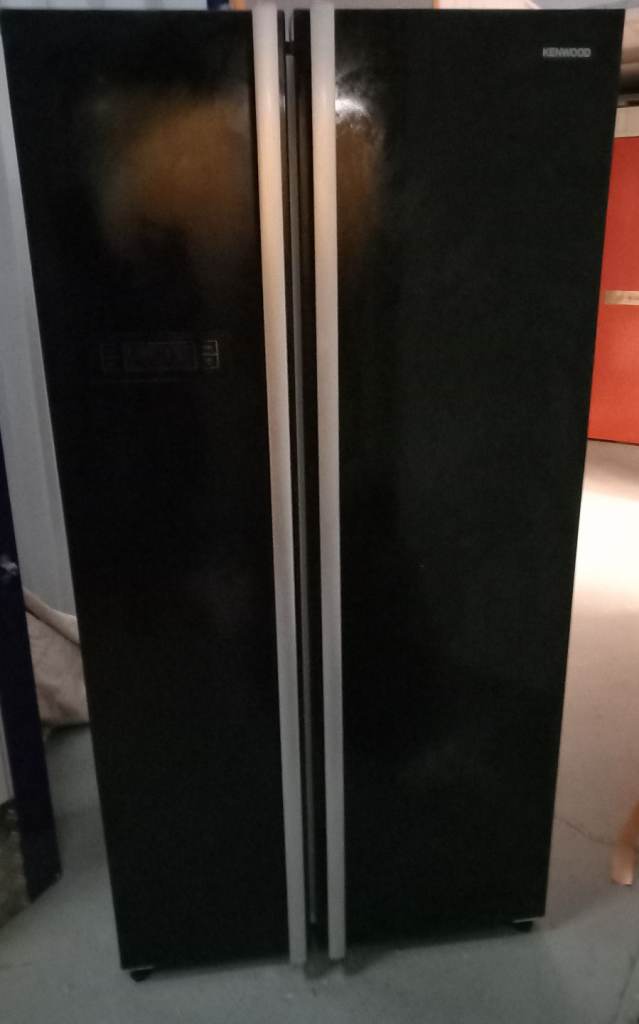Fridge Freezer REDUCED again to £280ono