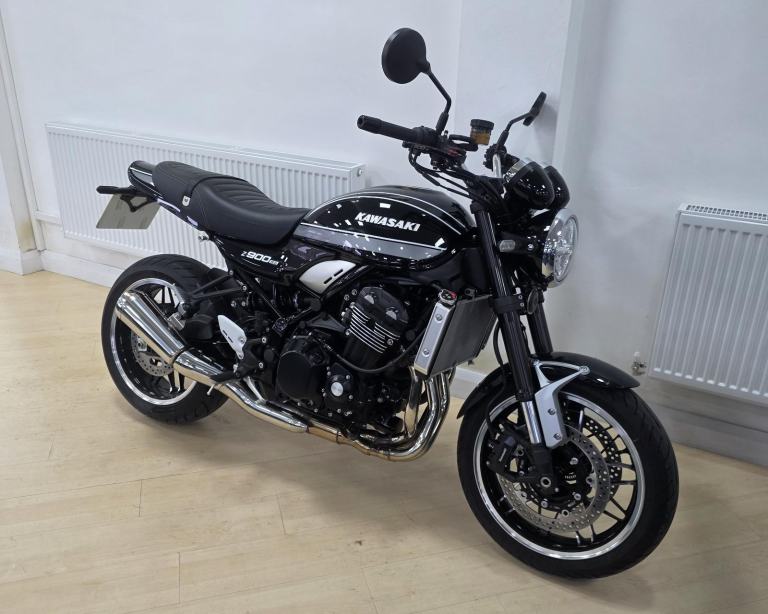 Kawasaki Z900RS