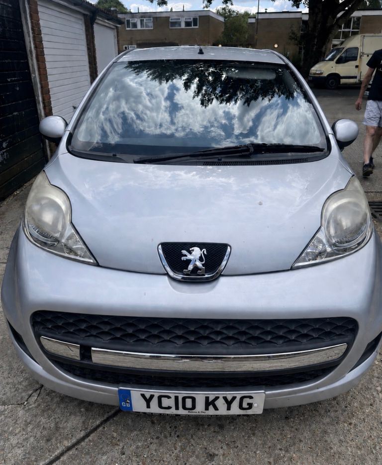 Peugeot, 107, Hatchback, 2010, Manual, 998 (cc), 5 doors