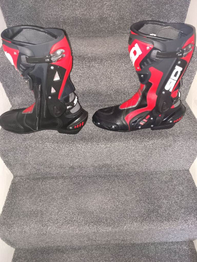 Motorcycle boots hi 