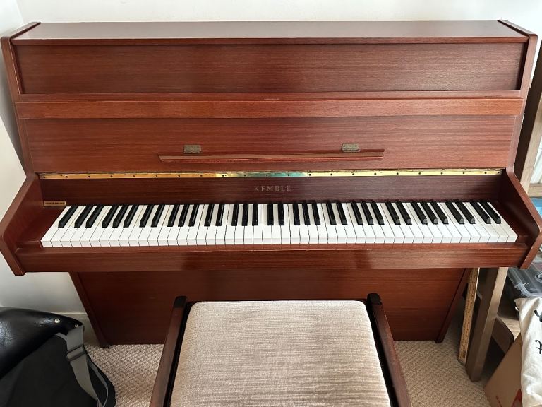 Piano - Kemble 