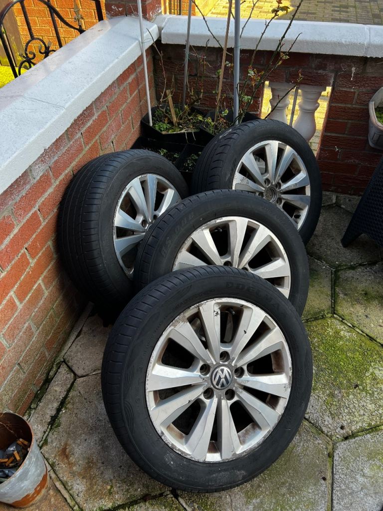 16 inch volks wagon alloys 