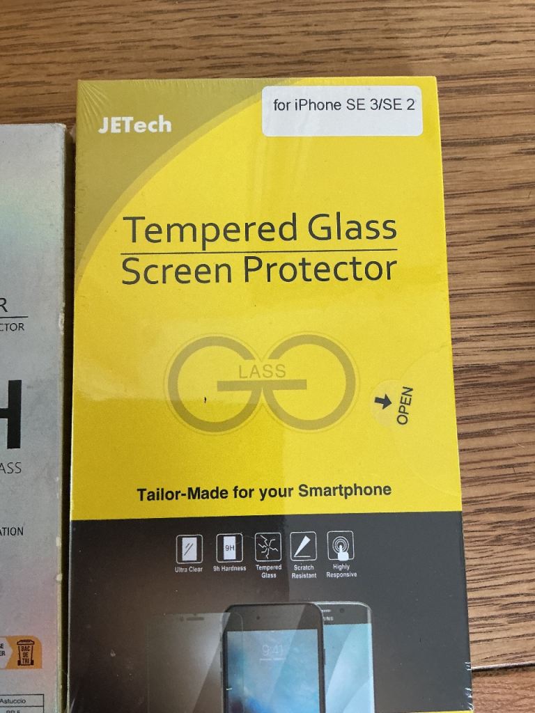 Screen protectors 