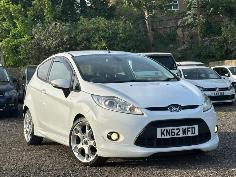 2012 Ford Fiesta 1.6 Zetec S 3dr HATCHBACK Petrol Manual