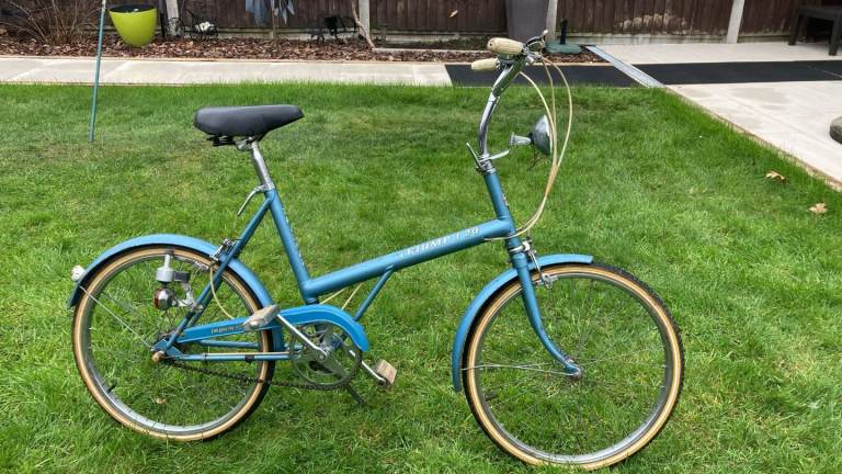 Triumph 20 Bicycle (20" Wheels, 3 Gears)