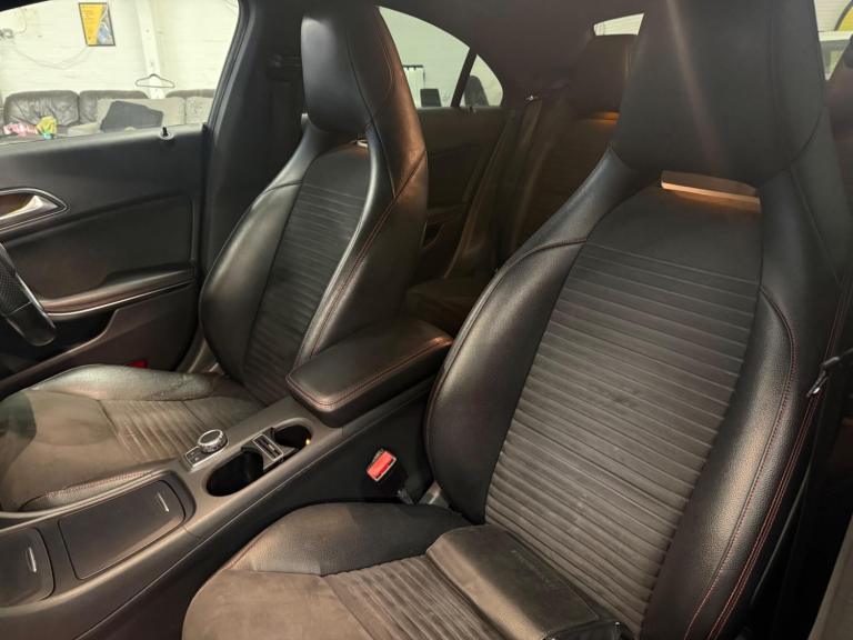 2014 Mercedes-Benz CLA 2.1 CLA220 CDI AMG Sport Coupe 7G-DCT Euro 6 (s/s) 4dr SALOON Diesel Autom...